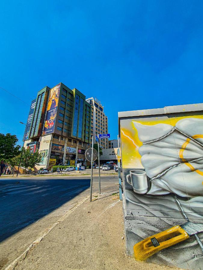 פרישטינה Zogu Apartments - Downtown מראה חיצוני תמונה